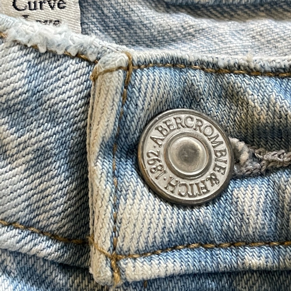Abercrombie & Fitch 90s Relaxed High Rise Jeans Curve Love 24 - Picture 10 of 11